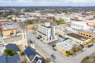 217 S River St, Seguin, TX - VUE AÉRIENNE  vue de carte