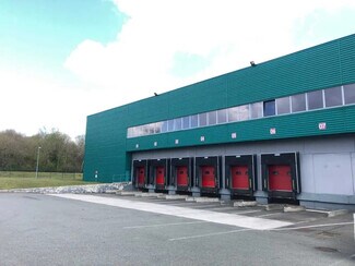 Plus de détails pour 5 Rue De La Fontaine Des Bries, Moussy-le-Neuf - Bureau, Industriel/Logistique à louer