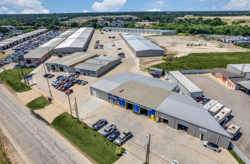 7402 & 7406 Mansfield Hwy, Kennedale, TX à vendre - Photo principale – Image 1 sur 13