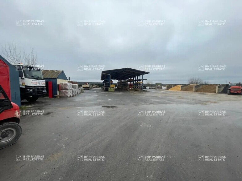 Local d'activités dans Avrainville à vendre - Photo de l’immeuble – Image 2 sur 17