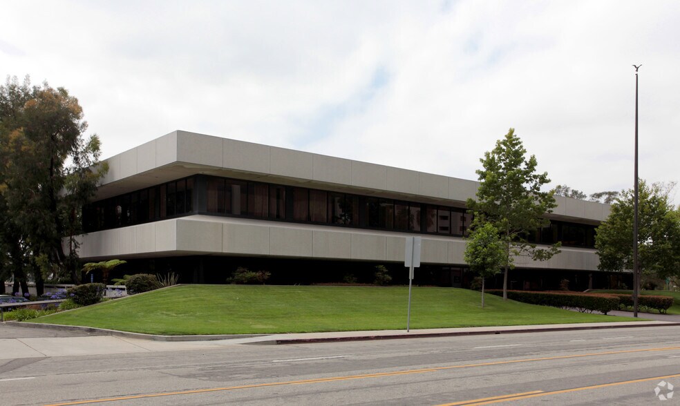 Golden Shore portefeuille de 3 biens à vendre sur LoopNet.fr - Photo principale – Image 2 sur 5