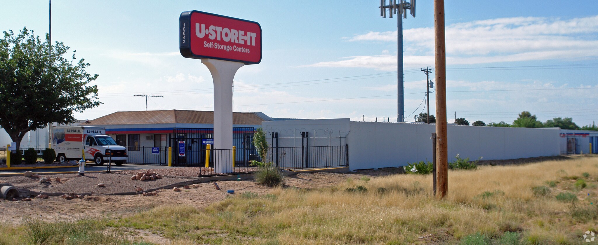 10642 Montana Ave, El Paso, TX à vendre Photo principale– Image 1 sur 3