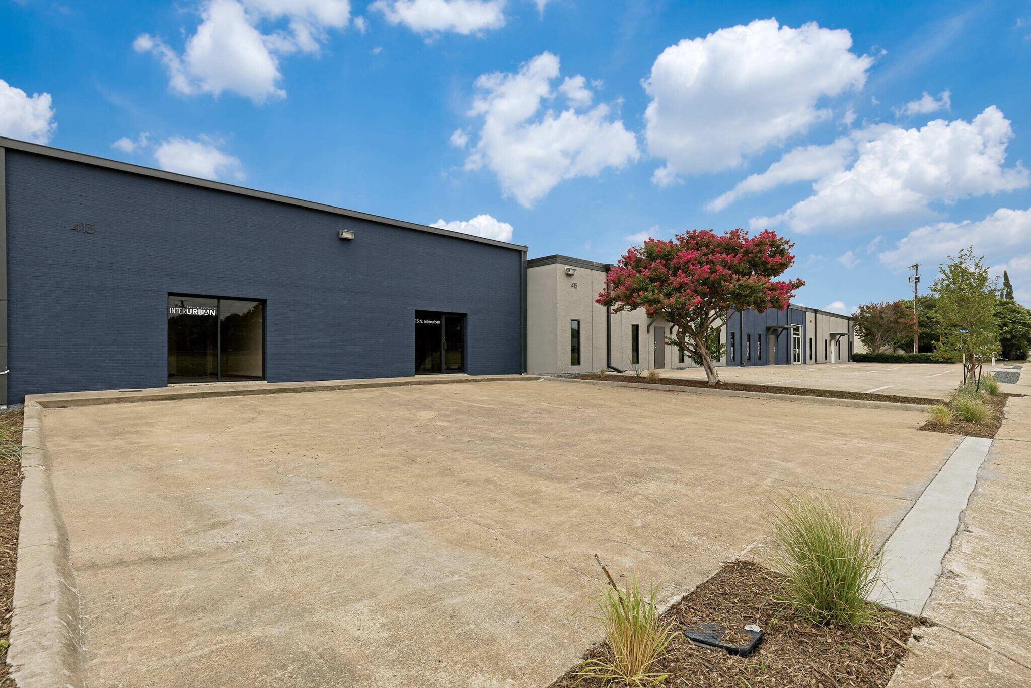413 N Interurban St, Richardson, TX à vendre Photo de l’immeuble– Image 1 sur 5