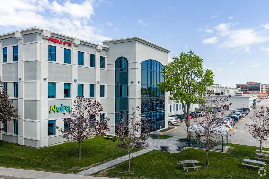 101-105 Marcel-Laurin, Montréal, QC à louer - Photo de l’immeuble – Image 2 sur 4
