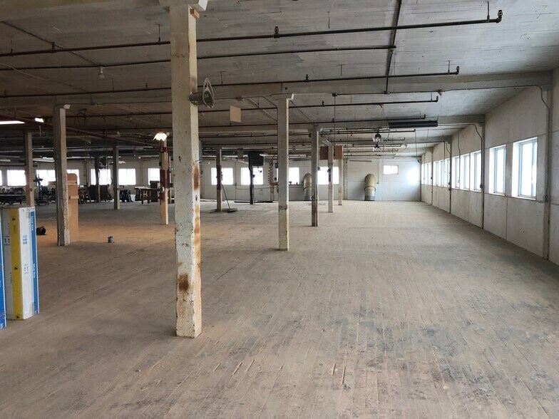 1505 NE Central Ave, Minneapolis, MN à vendre - Photo intérieure – Image 3 sur 5