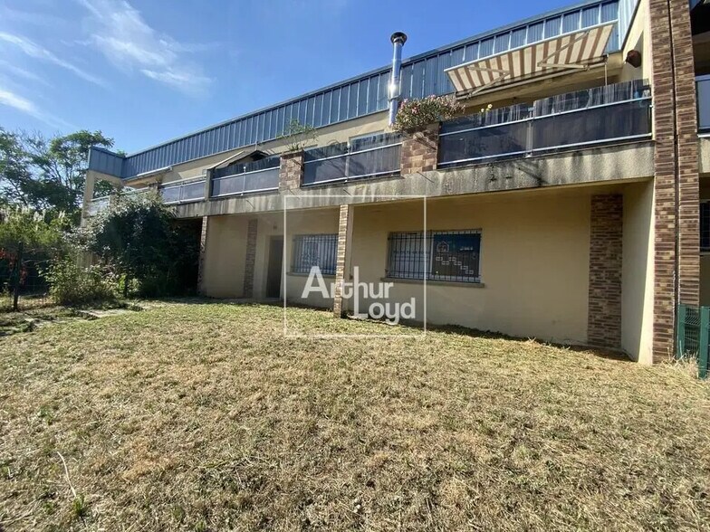 Bureau dans Cesson à louer - Photo de l’immeuble – Image 1 sur 5