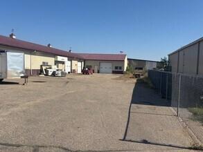 717 27th St SE, Minot, ND à louer Photo intérieure– Image 1 sur 5