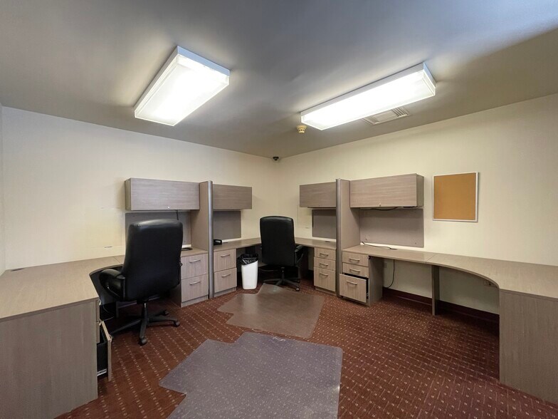 13013 W Alameda Pky, Denver, CO à vendre - Photo intérieure – Image 3 sur 18