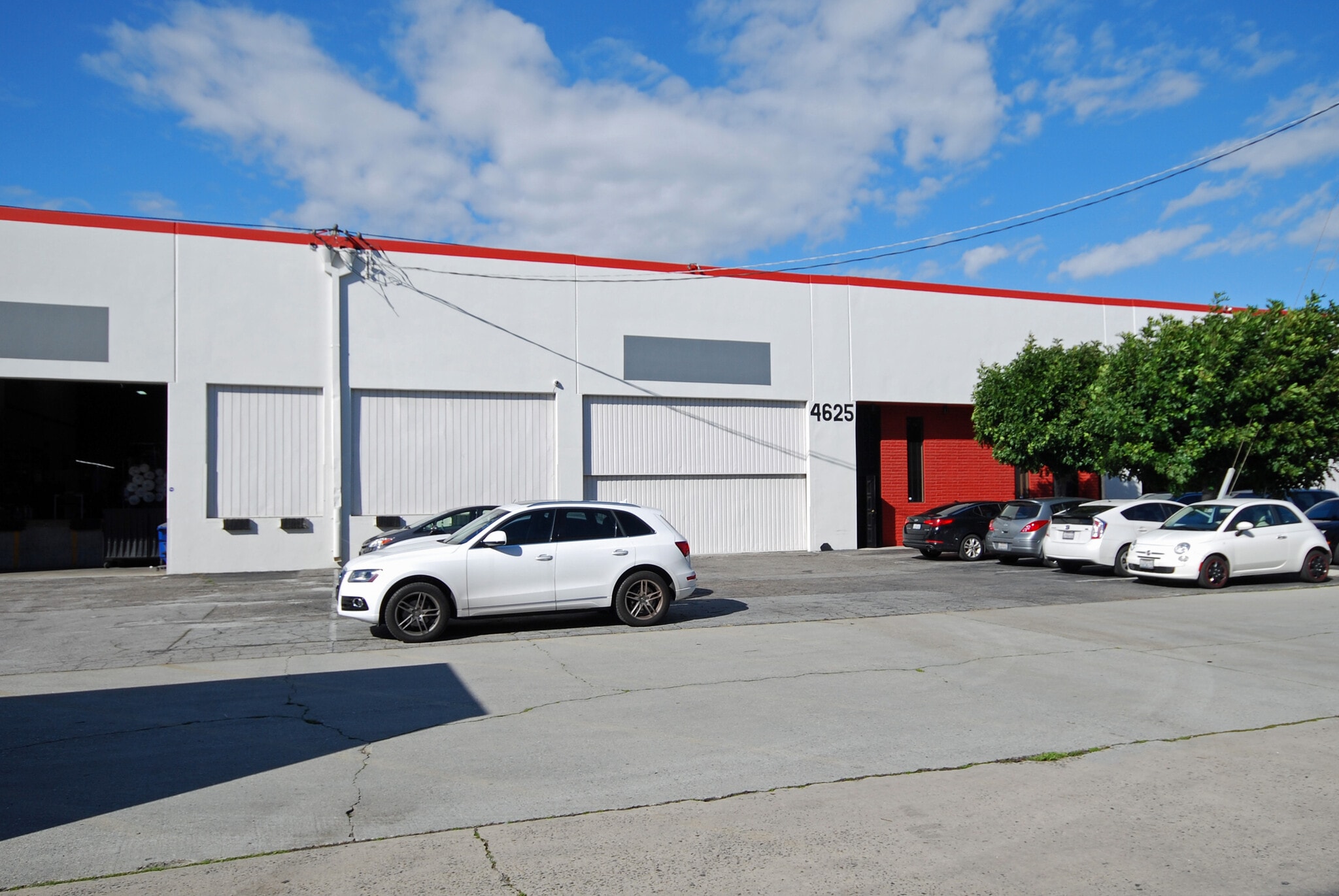 4605-4631 S Alameda St, Los Angeles, CA à louer Photo intérieure– Image 1 sur 3