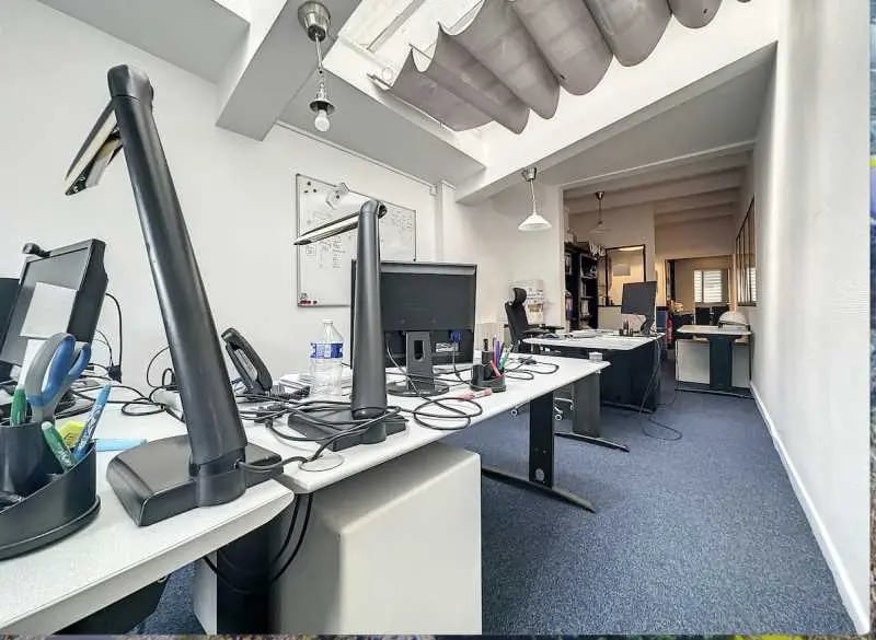 Bureau dans Paris à vendre Photo intérieure– Image 1 sur 17