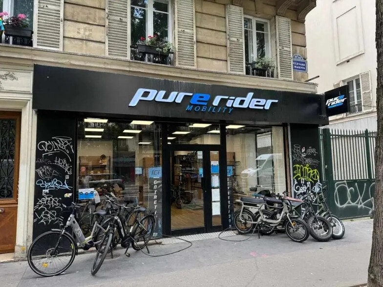 33 Boulevard De Magenta, Paris à louer - Photo de l’immeuble – Image 1 sur 5