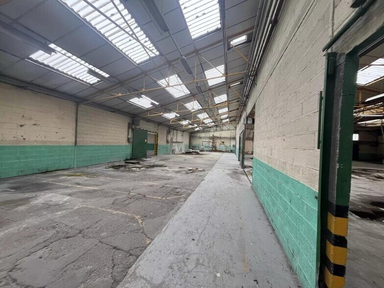 Industriel/Logistique dans Neufchâtel-en-Bray à vendre - Photo intérieure – Image 3 sur 3