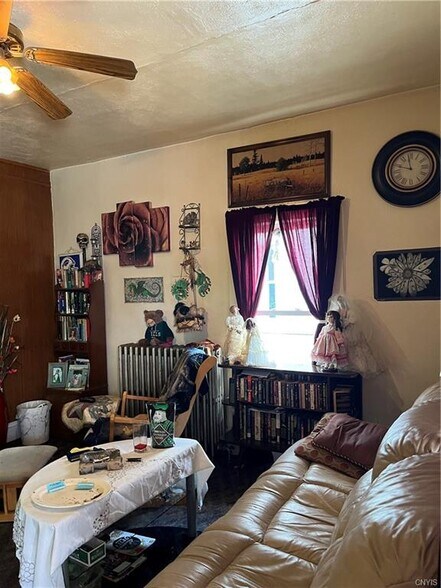 16 South Ave, Cortland, NY à vendre - Photo de l’immeuble – Image 3 sur 6