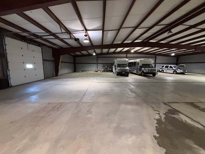 328 Corporal Roger Snedden dr, Boone, IA à louer - Photo de l’immeuble – Image 3 sur 9