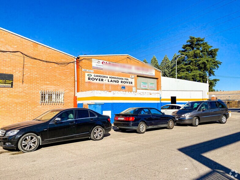 Industriel/Logistique dans Alcalá de Henares, Madrid à vendre - Photo de la construction – Image 1 sur 1