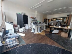 4-6 Robin Ln, Pudsey à louer Photo intérieure– Image 2 sur 4