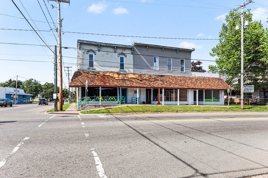 7 E Muskegon St, Kent City, MI à louer - Photo de l’immeuble – Image 1 sur 23