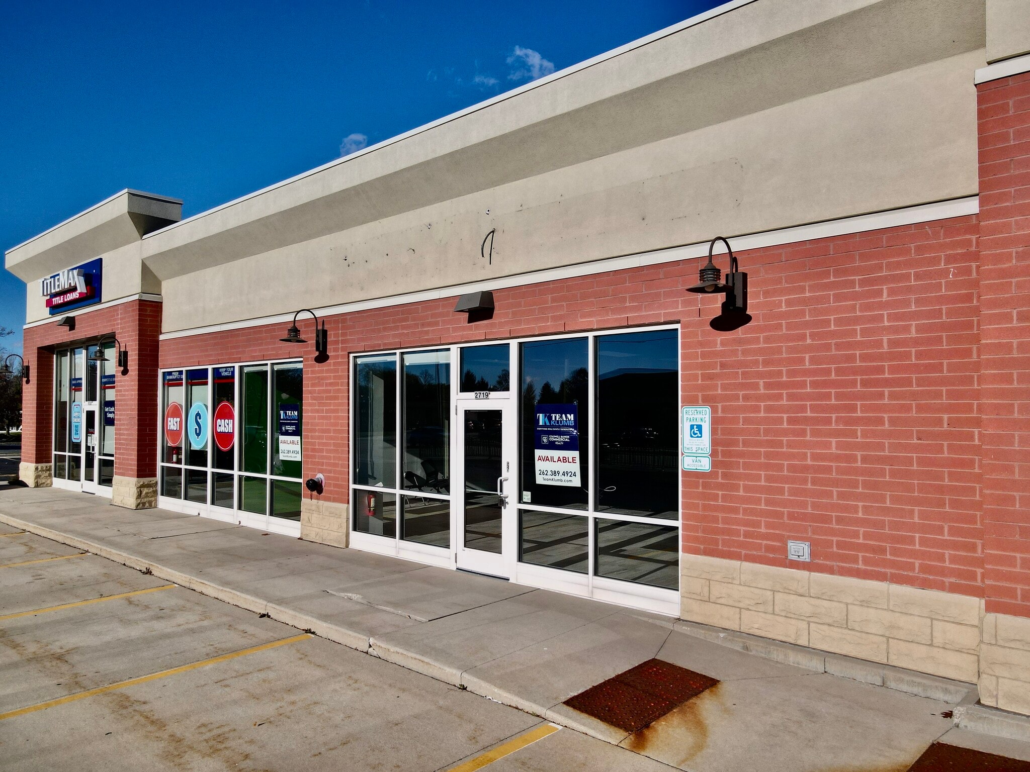 2713-2723 Calumet Dr, Sheboygan, WI à louer Photo de l’immeuble– Image 1 sur 7