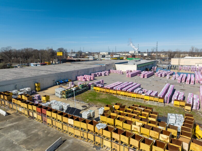 653-655 Corrine Ave, Memphis, TN à louer - Photo de l’immeuble – Image 1 sur 4