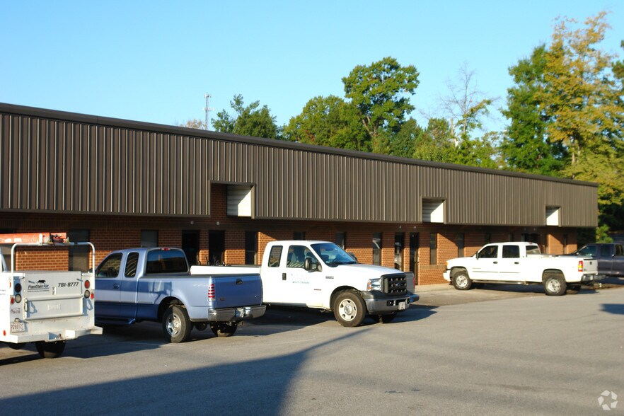 3545 Dreher Shoals Rd, Irmo, SC à louer - Photo de l’immeuble – Image 3 sur 6