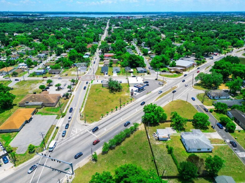 0 10th St, Lakeland, FL à louer - Photo de l’immeuble – Image 3 sur 7