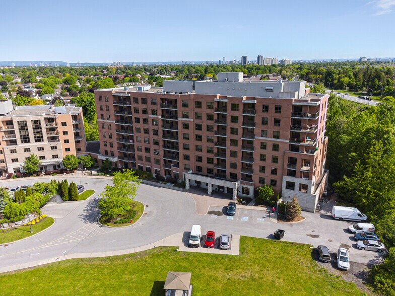 626-636 Prado Pvt, Nepean, ON à vendre - Photo de l’immeuble – Image 3 sur 5