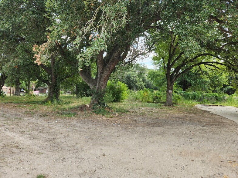 4002 Katy Hockley Cut Off Rd, Katy, TX à vendre - Photo de l’immeuble – Image 2 sur 3