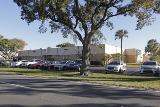 Plus de détails pour 2800 Gateway Dr, Pompano Beach, FL - Industriel/Logistique à louer