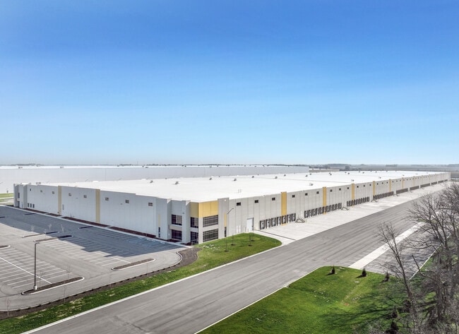 Plus de détails pour 5625 Enterprise Dr, McCordsville, IN - Industriel/Logistique à louer