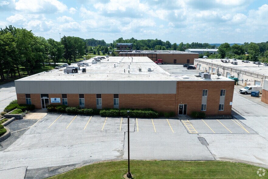 10200-10280 Brecksville Rd, Brecksville, OH à louer - Photo de l’immeuble – Image 2 sur 5