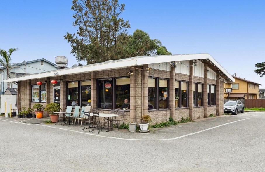 3048 N Cabrillo Hwy, Half Moon Bay, CA à vendre - Photo de l’immeuble – Image 2 sur 7