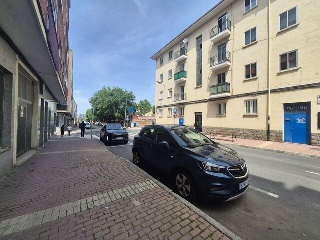 Immeuble residentiel dans Ávila, Ávila à vendre - Photo de l’immeuble – Image 2 sur 4
