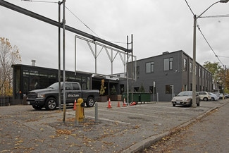 Plus de détails pour 35 Golden Ave, Toronto, ON - Bureau à louer