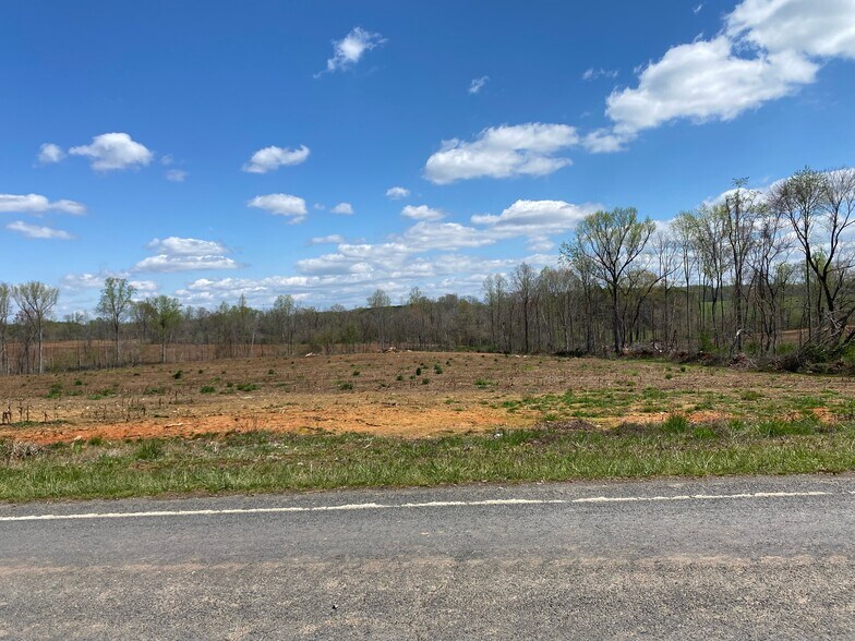 7426 US Highway 64 E, Ramseur, NC à vendre - Photo de l’immeuble – Image 3 sur 11