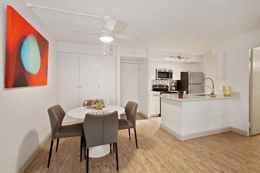 5115 N 40th St, Phoenix, AZ à louer - Photo intérieure – Image 3 sur 34