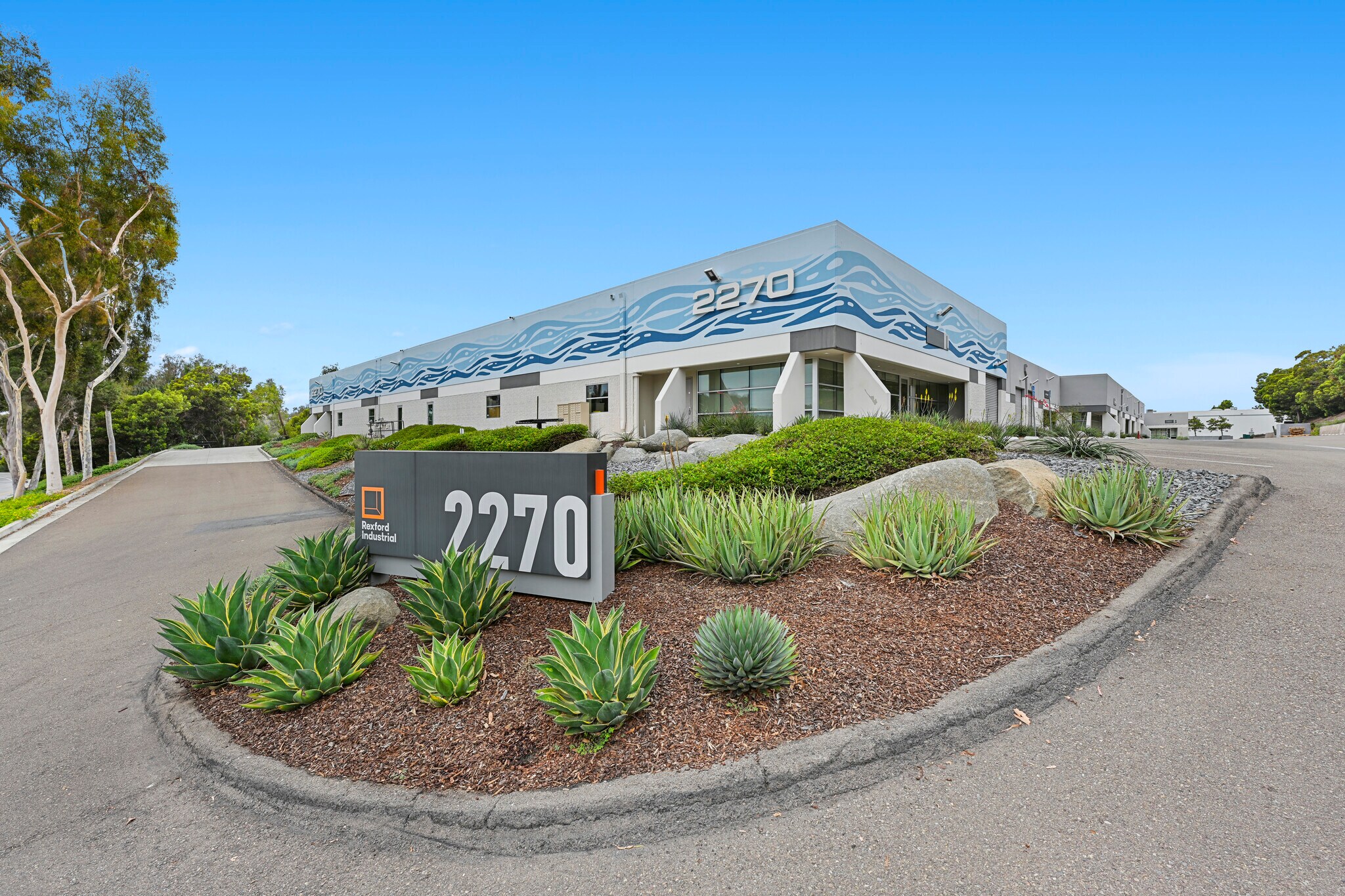 2270 Camino Vida Roble, Carlsbad, CA à louer Photo principale– Image 1 sur 5