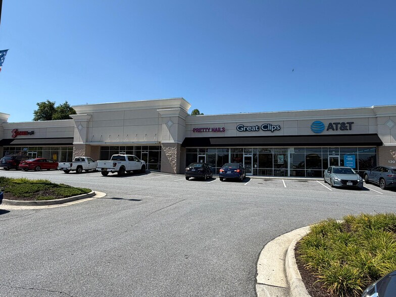 120 Simons Run, Lynchburg, VA à louer - Photo de l’immeuble – Image 2 sur 3
