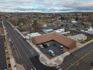 Plus de détails pour 116 SE D St, Madras, OR - Bureau à vendre