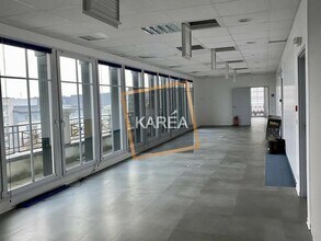 Bureau dans Chessy à louer Photo intérieure– Image 2 sur 2