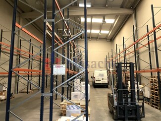 Plus de détails pour Local d’activités à vendre