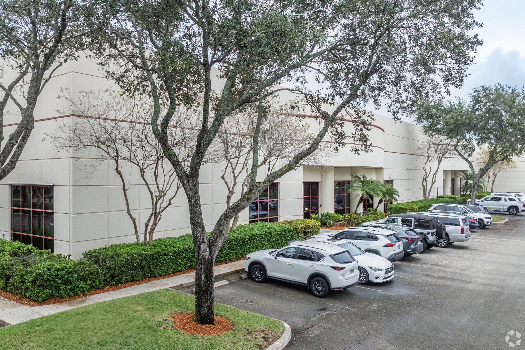 10109-10181 USA Today Way, Miramar, FL à louer Photo principale– Image 1 sur 5