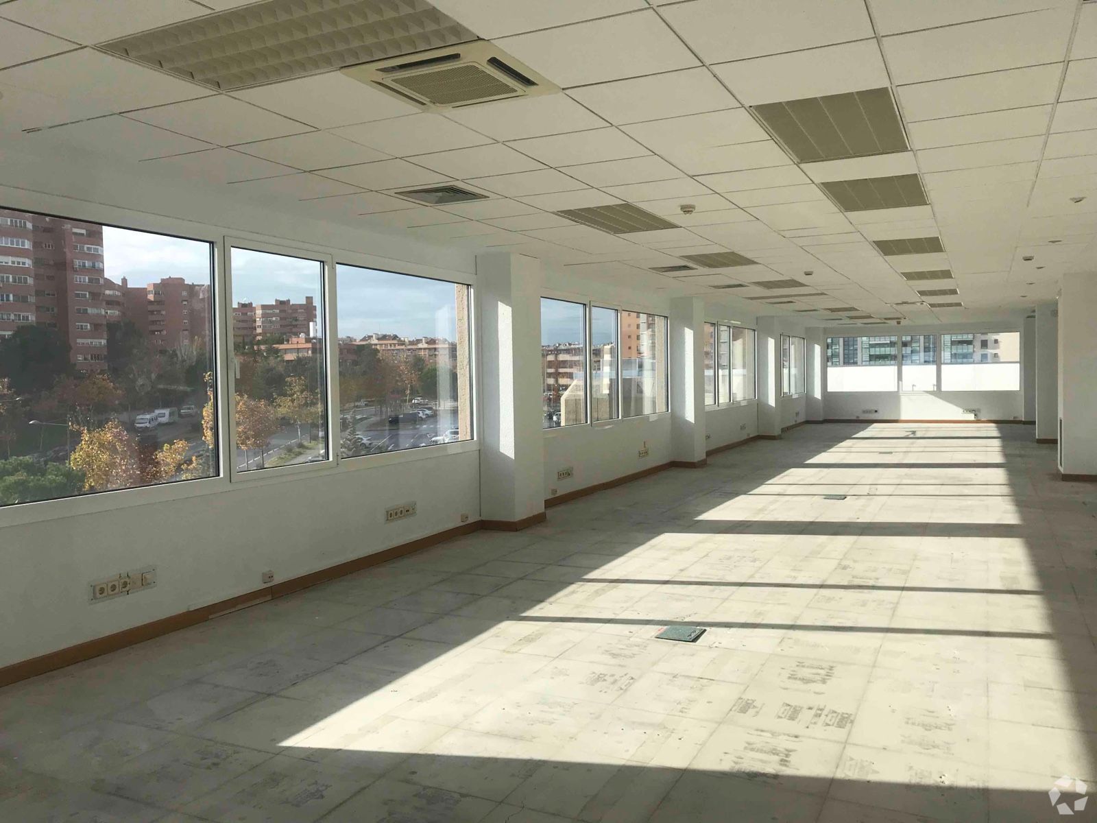 Bureau dans Tres Cantos, Madrid à louer Photo intérieure– Image 1 sur 2