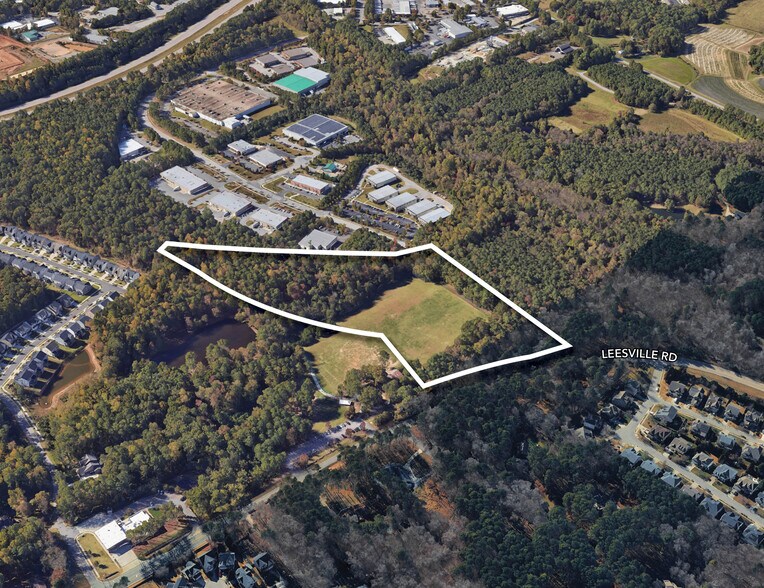 12209 Leesville Rd, Raleigh, NC à vendre - Photo de l’immeuble – Image 2 sur 4
