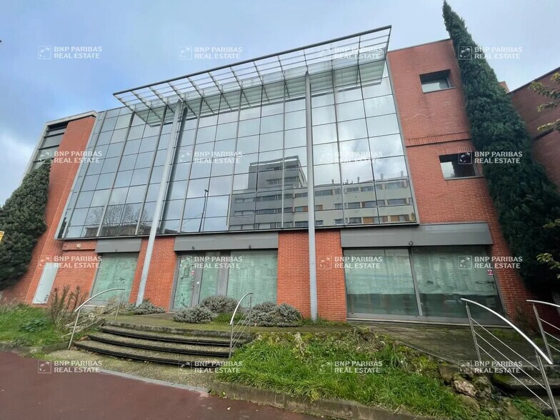 Bureau dans Toulouse à louer - Photo de l’immeuble – Image 1 sur 23