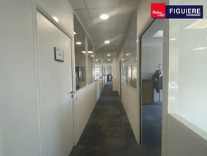 Bureau dans 9 Impasse Pythagore, Vitrolles à louer Photo intérieure– Image 2 sur 4