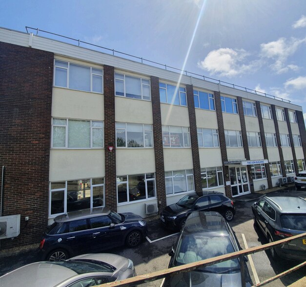 Crowhurst Rd, Brighton à louer - Photo de l’immeuble – Image 1 sur 3