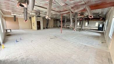 221 Rohrerstown Rd, Lancaster, PA à louer Photo intérieure– Image 2 sur 8