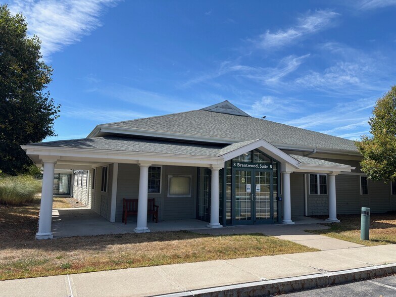 8 Brentwood Dr, Ithaca, NY à louer - Photo principale – Image 1 sur 4
