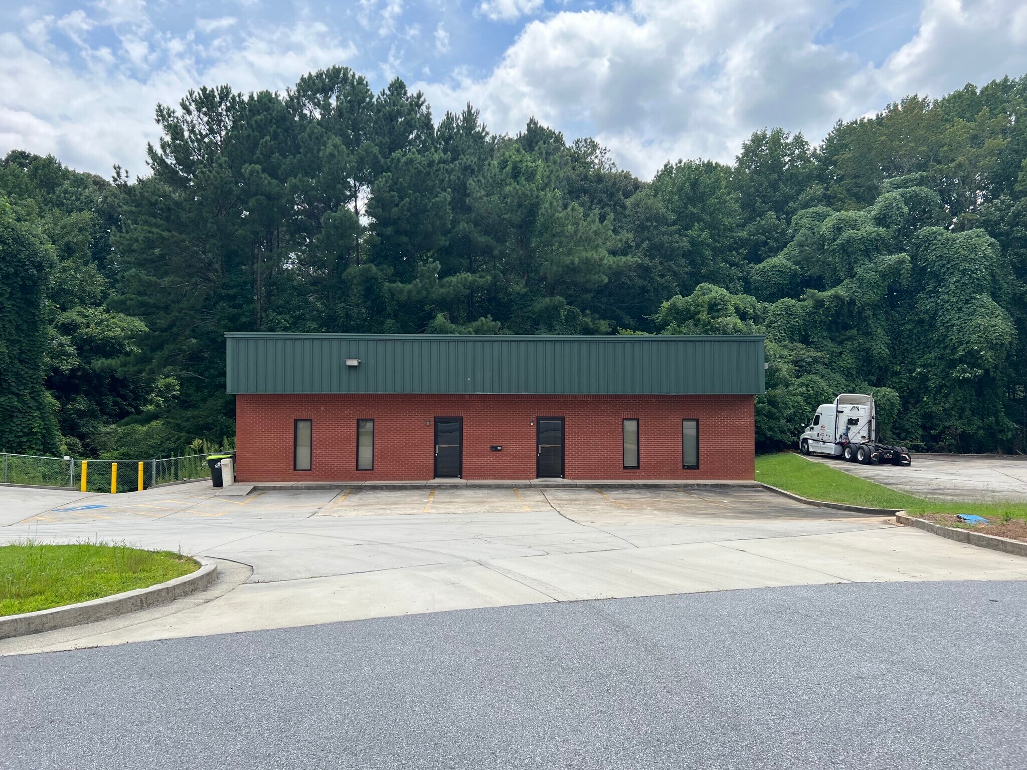 748 Veterans Pky, Jonesboro, GA à vendre Photo principale– Image 1 sur 8