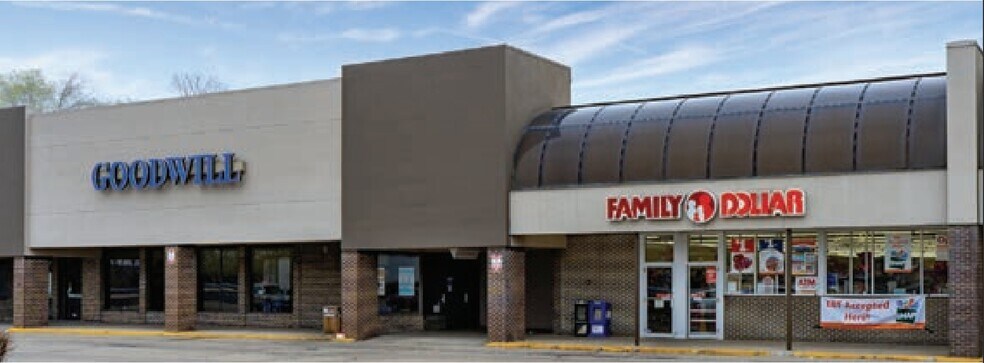 602 Taywood Rd, Englewood, OH à louer - Photo de l’immeuble – Image 2 sur 3